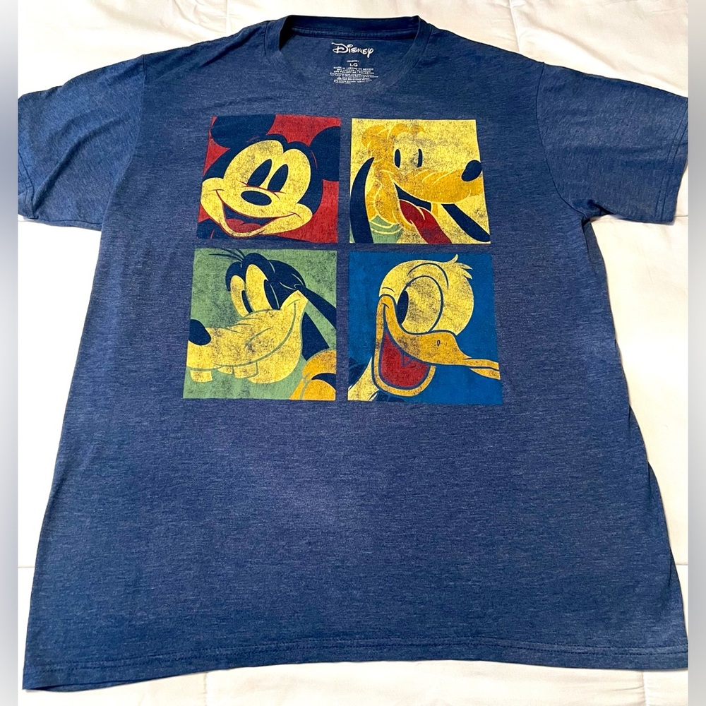 Retro Style Disney Mickey Mouse, Pluto, Goofy, & Donald Duck‎ Tee-L

SKU 0221